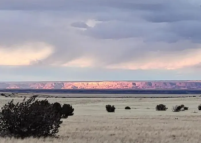 Tiny Near Grand Canyon Sleeps 5, Epic Views! Holiday home