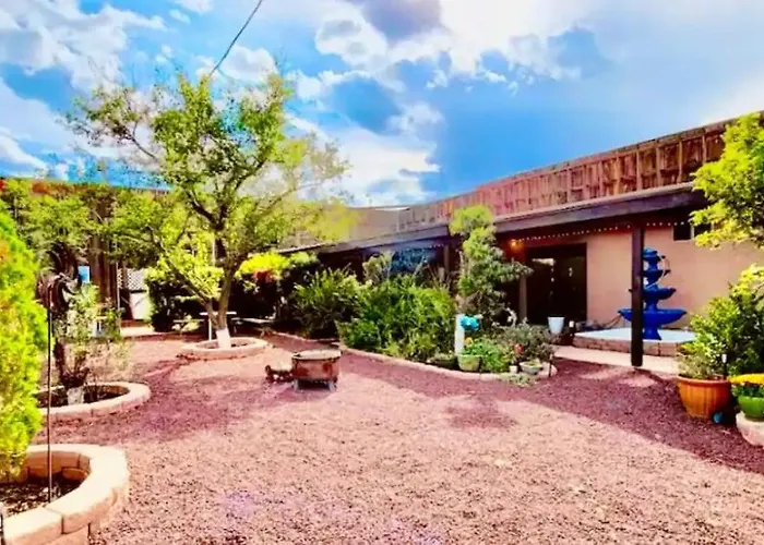 Holiday home Tiny Near Grand Canyon Sleeps 5, Epic Views!