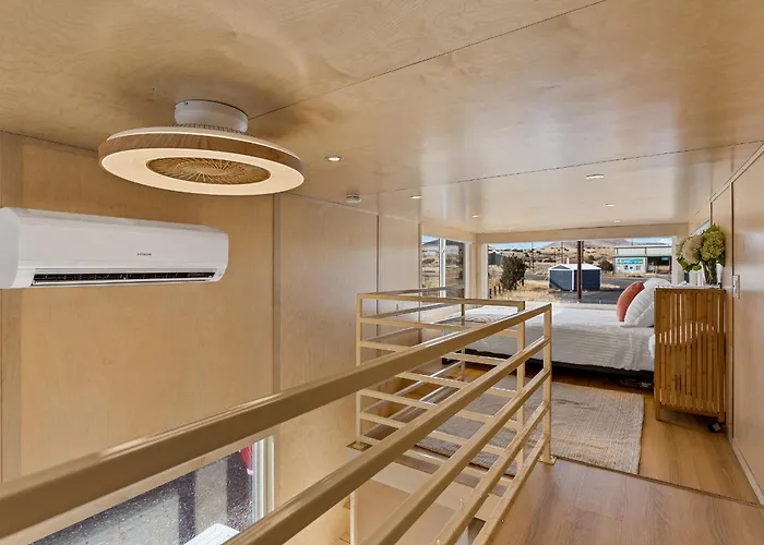 Tiny Near Grand Canyon Sleeps 5, Epic Views!