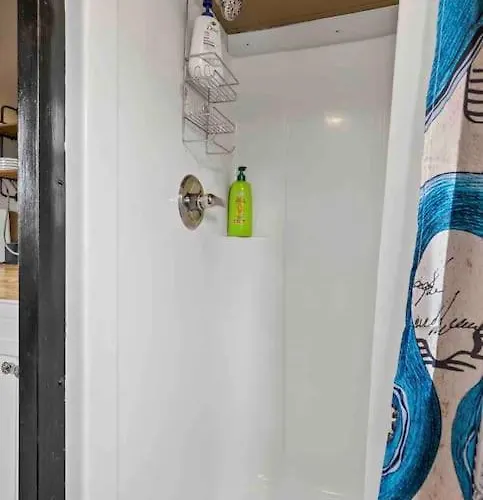 Tiny Near Grand Canyon Sleeps 5, Epic Views! * Flagstaff