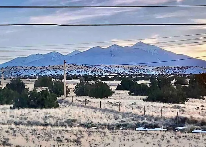 Tiny Near Grand Canyon Sleeps 5, Epic Views! * Flagstaff