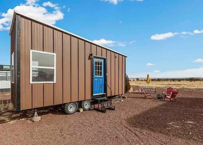 Tiny Near Grand Canyon Sleeps 5, Epic Views!
